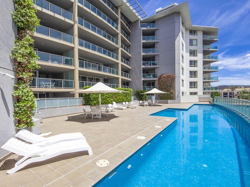 Pacific Suites Канберра Экстерьер фото