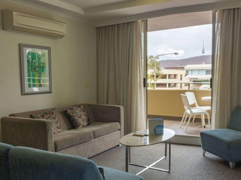 Pacific Suites Канберра Экстерьер фото