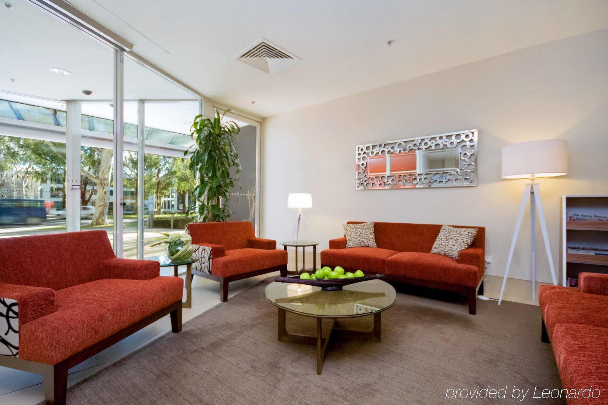 Pacific Suites Канберра Экстерьер фото