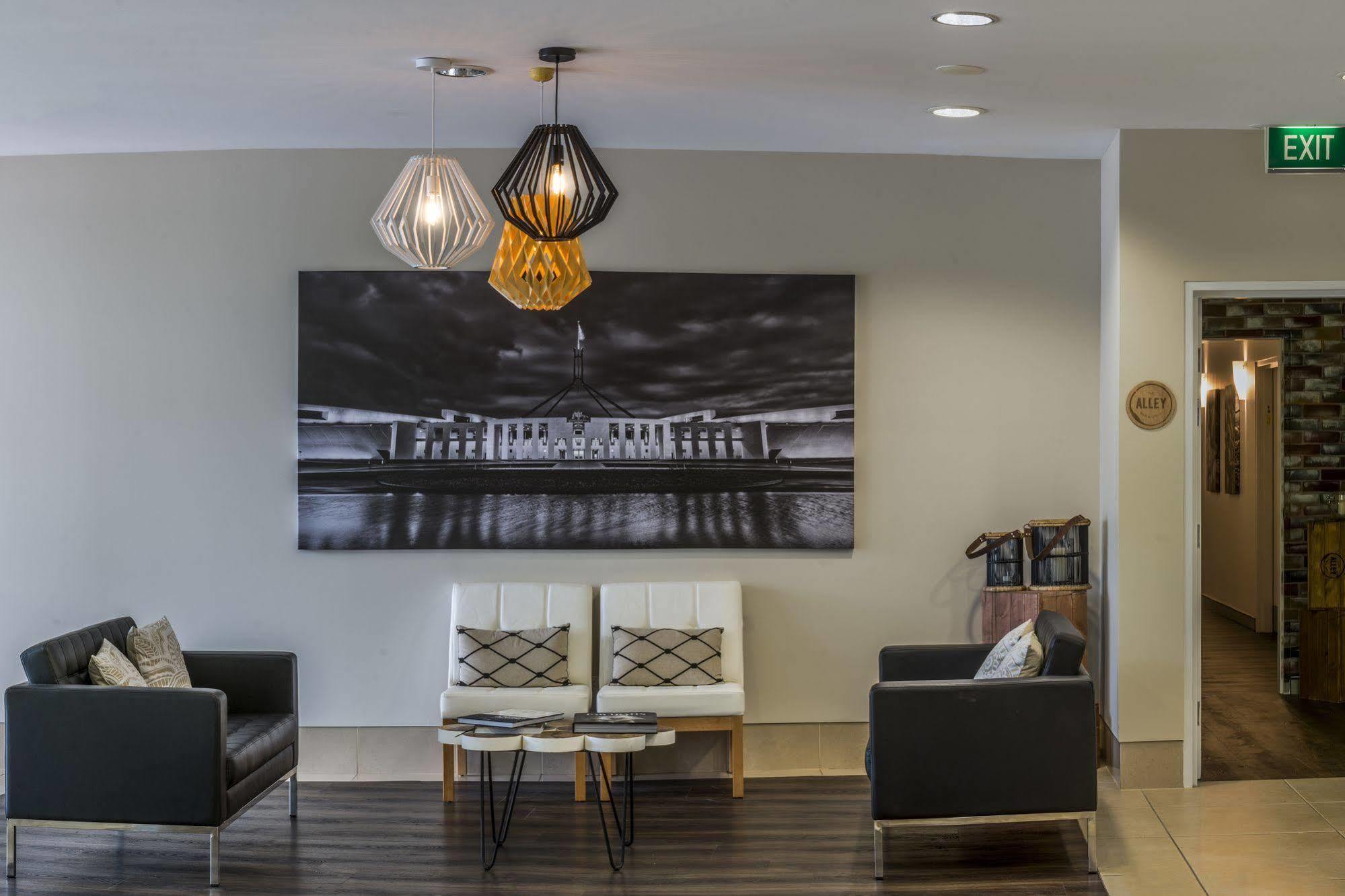 Pacific Suites Канберра Экстерьер фото