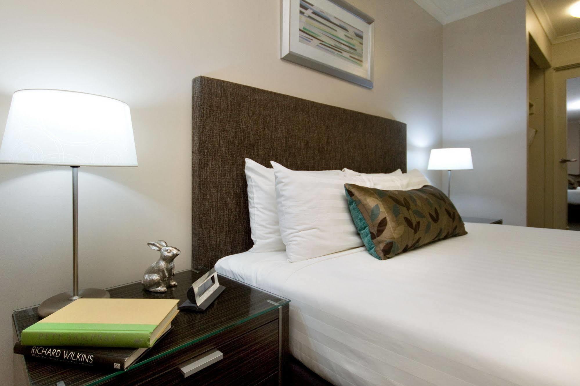 Pacific Suites Канберра Экстерьер фото